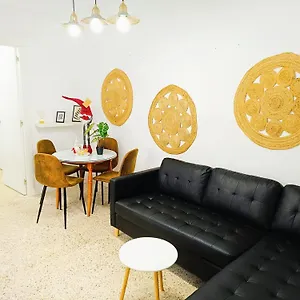 Apartamento Completo Con Patio Y Terraza - Centro - Cordoba - Wifi, El Carpio